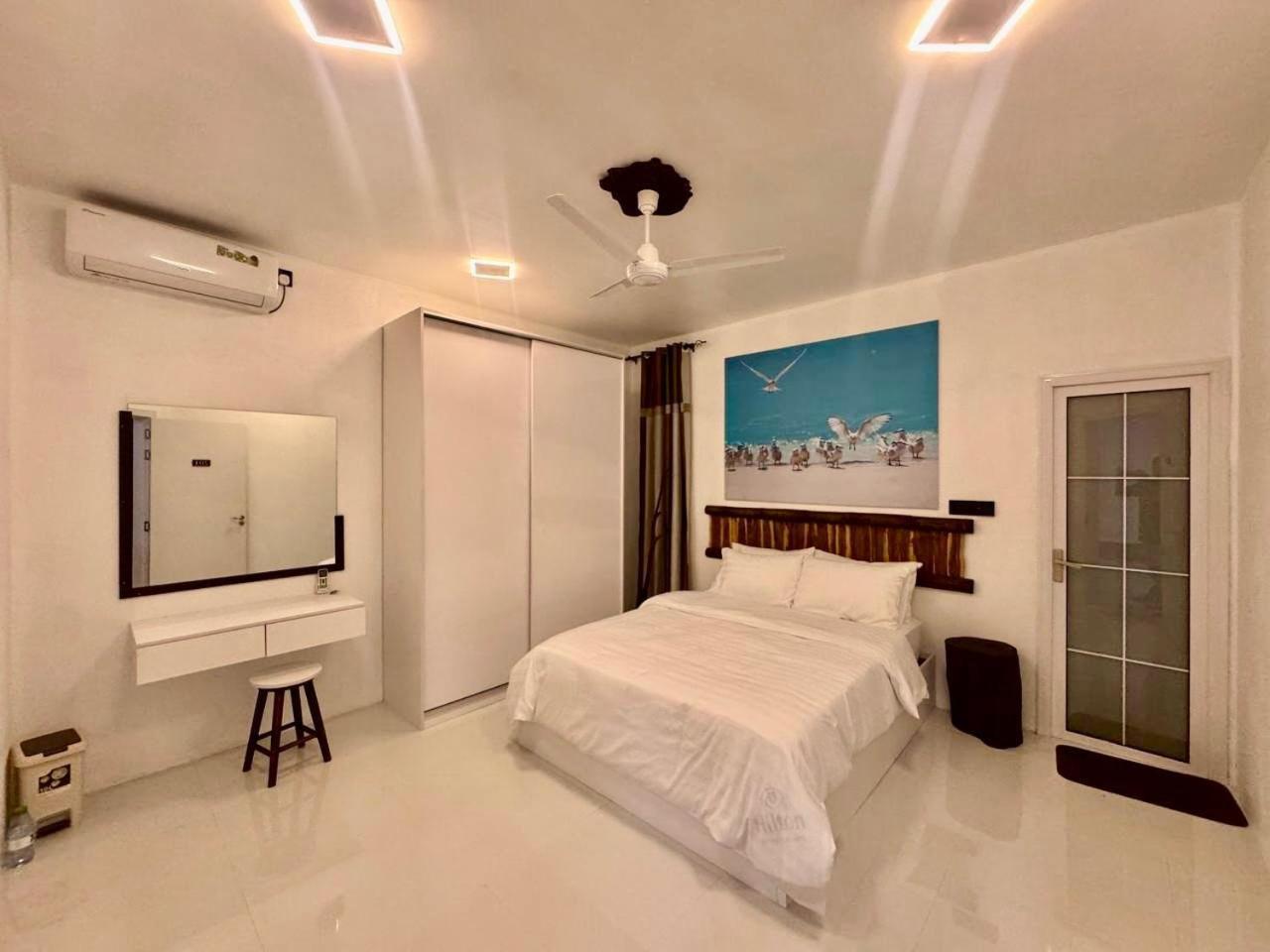 Crystal Sea Inn Bileffahi Экстерьер фото